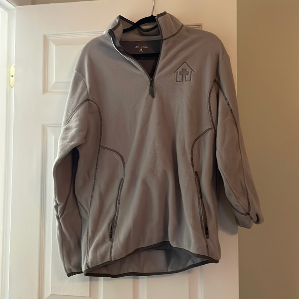 Mens large fleece quarter zip with zip pockets